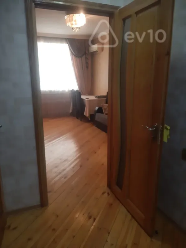 Kirayə verilir 2 otaqlı yeni tikili 58 m²