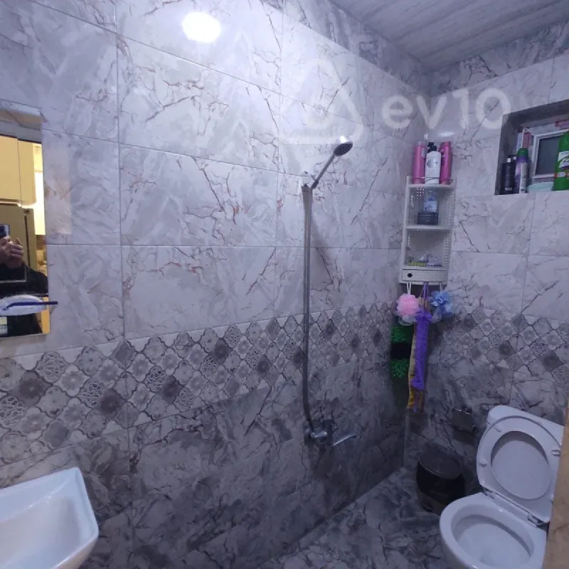 Kirayə verilir 3 otaqlı həyət evi 80 m²