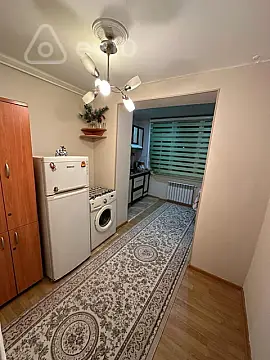 Kirayə verilir 2 otaqlı köhnə tikili 60 m²