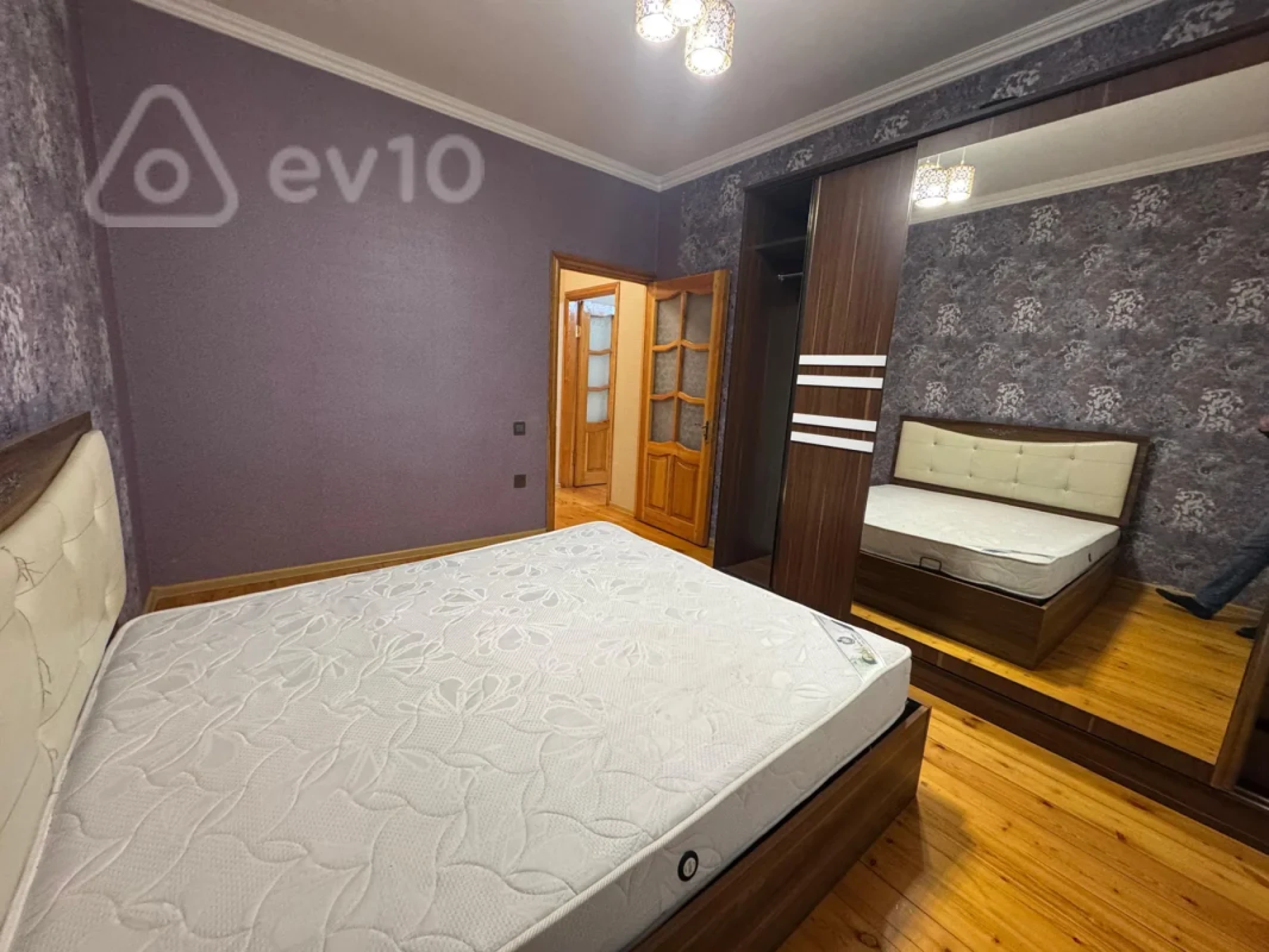 Kirayə verilir 3 otaqlı köhnə tikili 65 m²