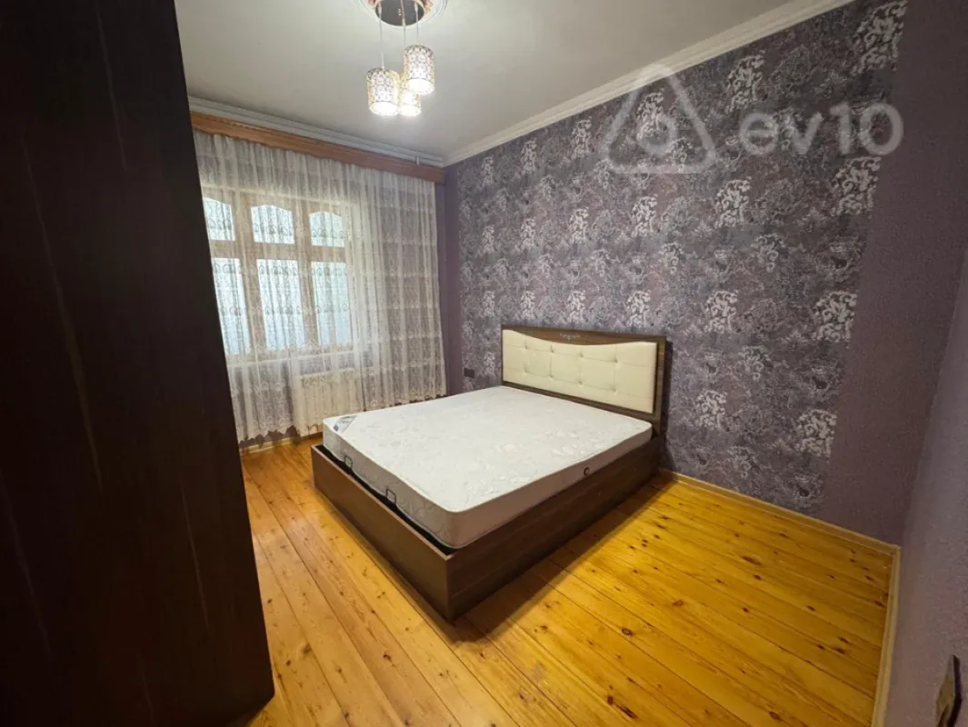 Kirayə verilir 3 otaqlı köhnə tikili 65 m²
