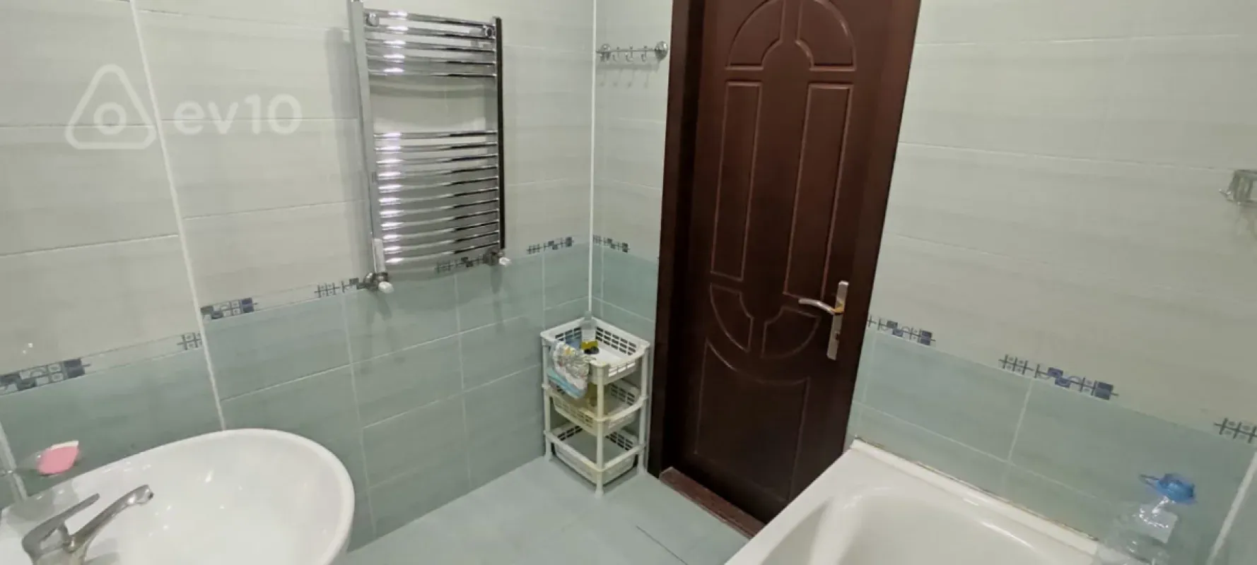 Kirayə verilir 2 otaqlı yeni tikili 65 m²