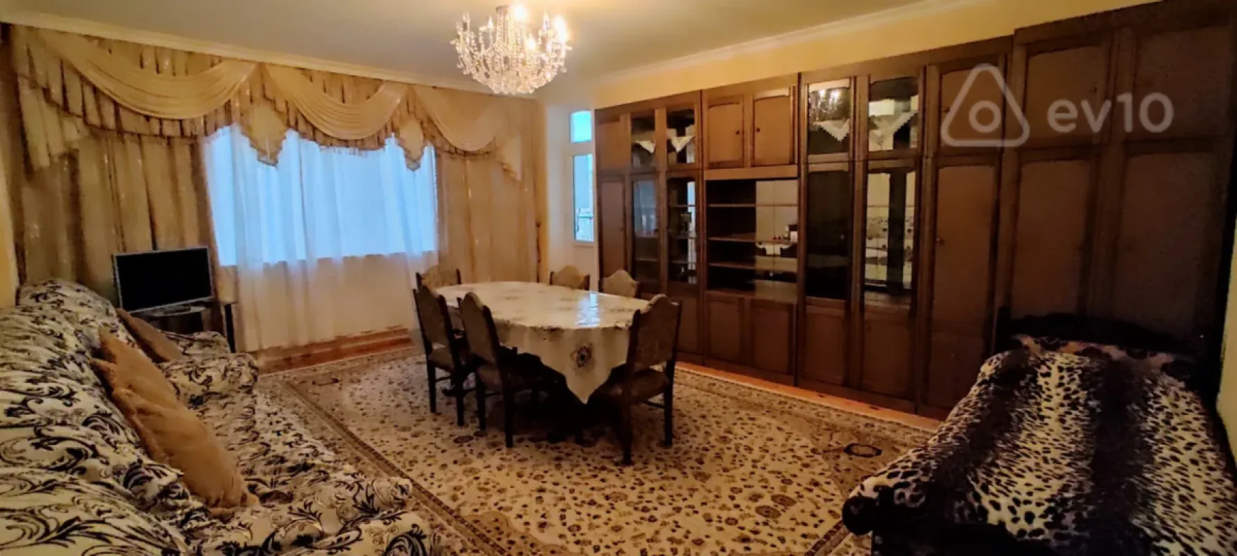 Kirayə verilir 2 otaqlı yeni tikili 65 m²