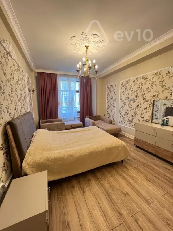 Satılır 2 otaqlı yeni tikili 92 m²