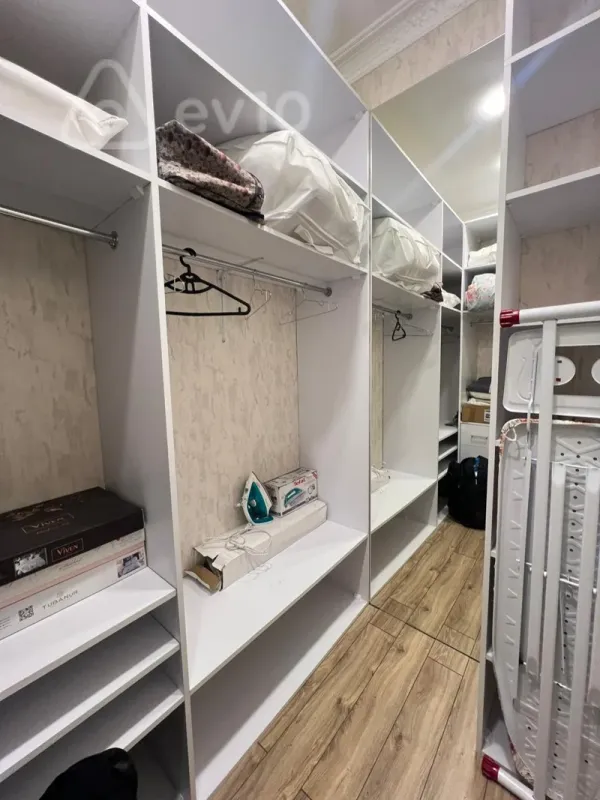 Satılır 2 otaqlı yeni tikili 92 m²