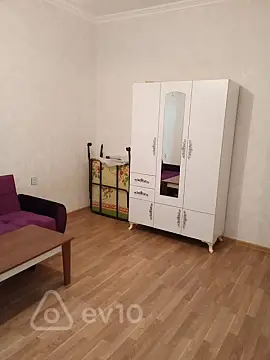 Kirayə verilir 1 otaqlı yeni tikili 40 m²