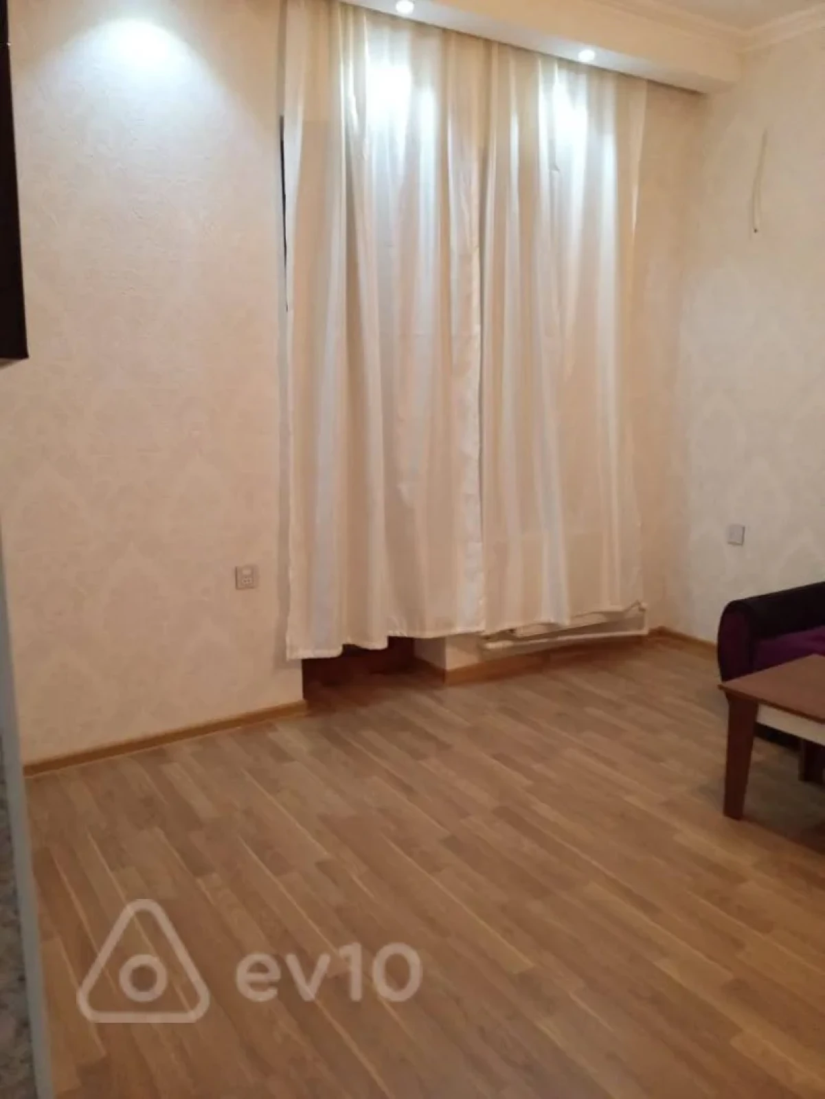 Kirayə verilir 1 otaqlı yeni tikili 40 m²