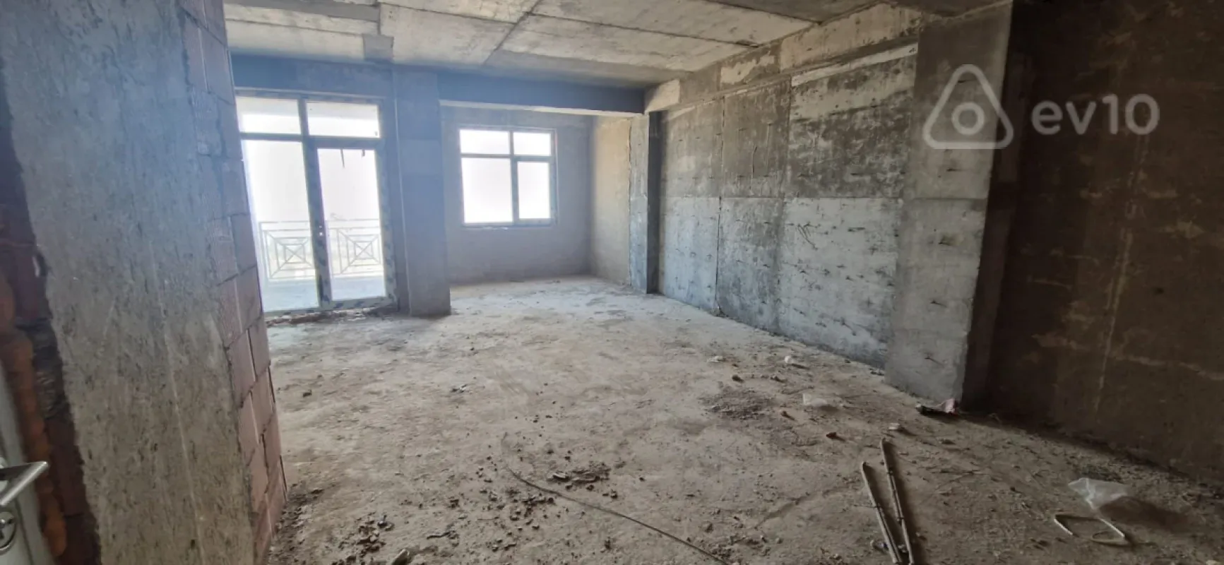 Satılır 1 otaqlı yeni tikili 60 m²