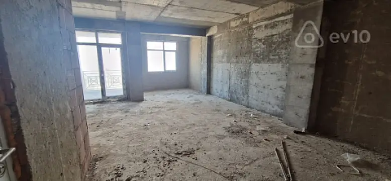 Satılır 1 otaqlı yeni tikili 60 m²