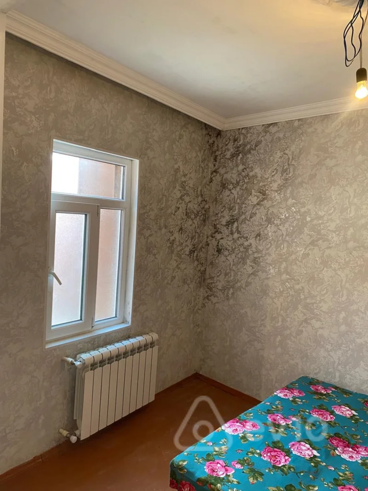 Satılır 2 otaqlı həyət evi 60 m²