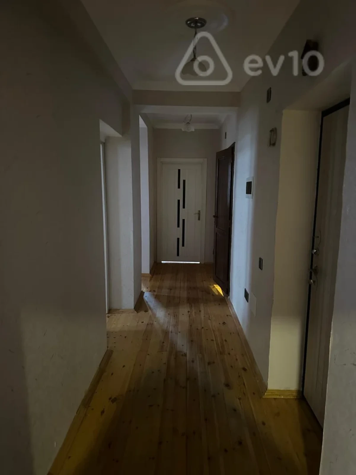 Satılır 4 otaqlı yeni tikili 110 m²