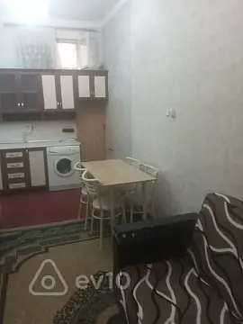 Kirayə verilir 1 otaqlı köhnə tikili 25 m²