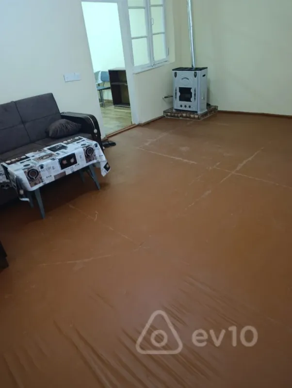 Kirayə verilir 3 otaqlı həyət evi 75 m²