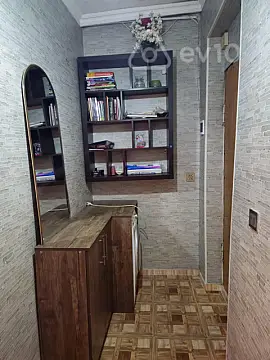 Kirayə verilir 2 otaqlı köhnə tikili 35 m²