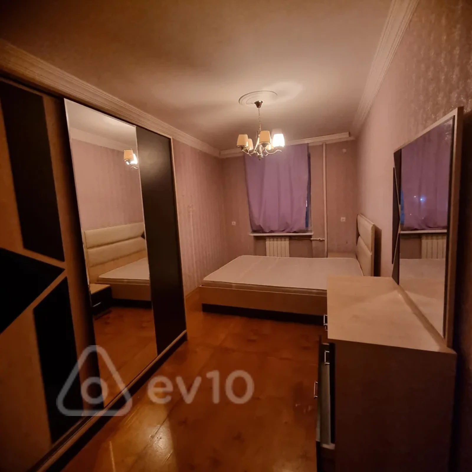Kirayə verilir 3 otaqlı köhnə tikili 80 m²