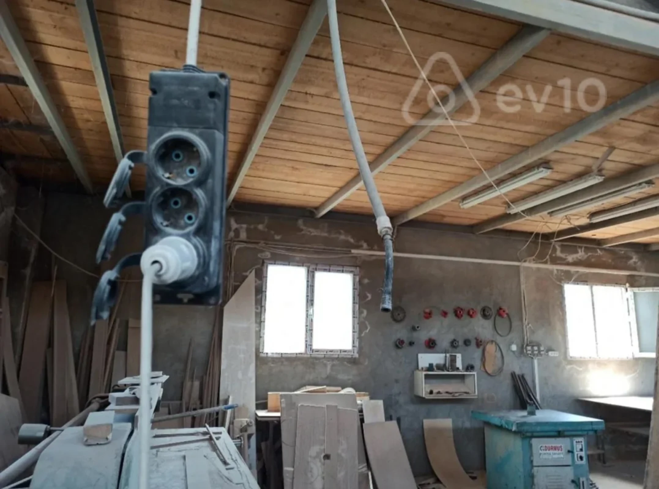 Kirayə verilir mənzil 500 m²