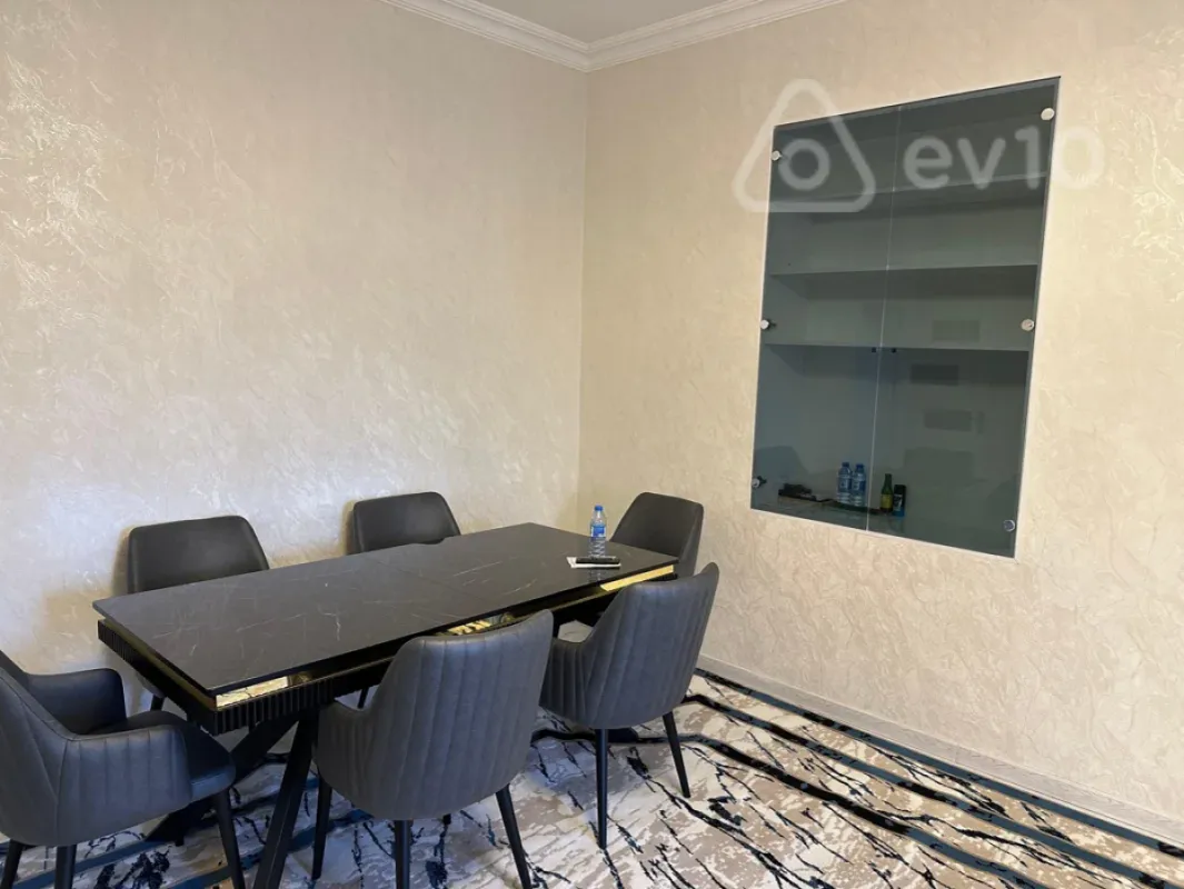 Kirayə verilir 3 otaqlı yeni tikili 70 m²