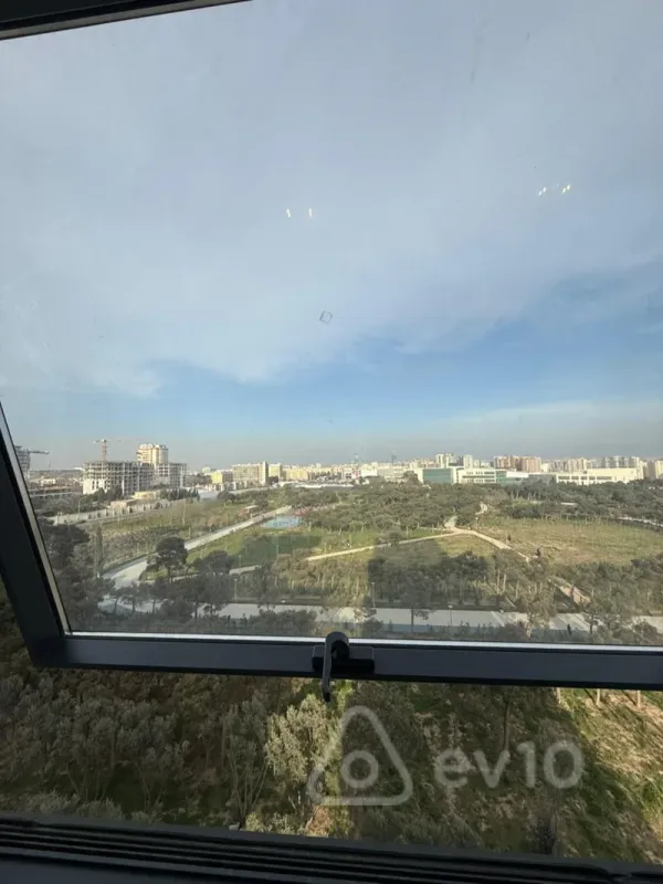 Kirayə verilir 2 otaqlı yeni tikili 77 m²