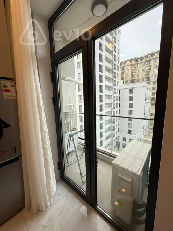 Kirayə verilir 2 otaqlı yeni tikili 77 m²