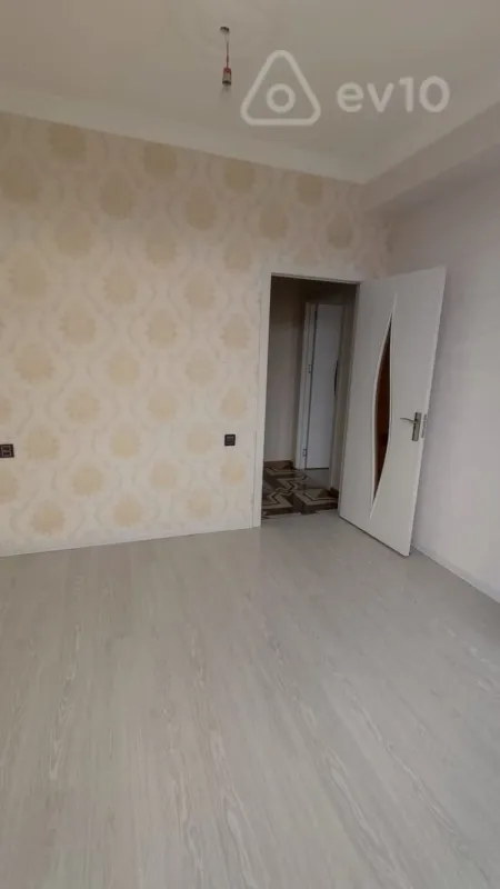 Kirayə verilir 2 otaqlı yeni tikili 45 m²
