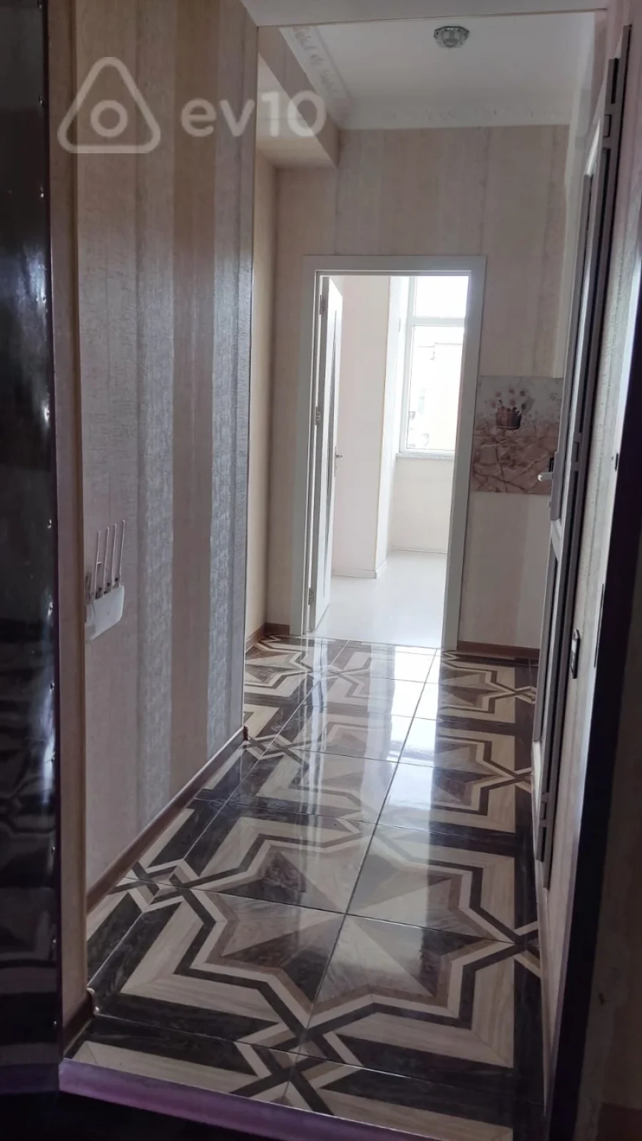 Kirayə verilir 2 otaqlı yeni tikili 45 m²