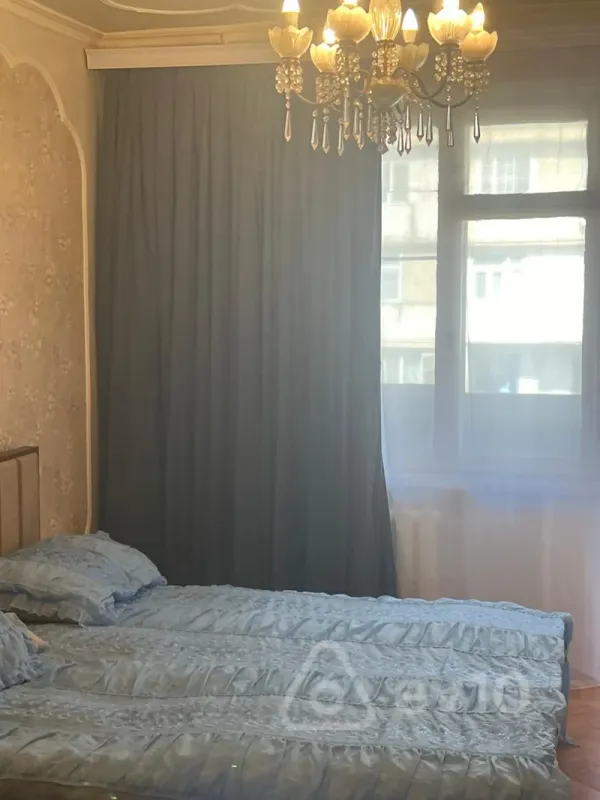 Kirayə verilir 3 otaqlı köhnə tikili 88 m²