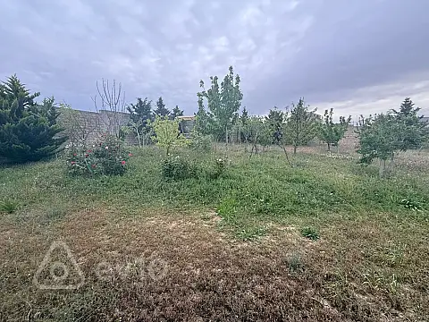 Satılır 1 otaqlı həyət evi 60 m²
