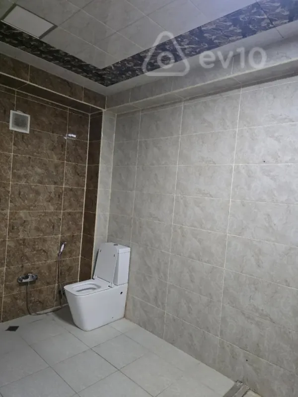 Kirayə verilir 2 otaqlı yeni tikili 77 m²