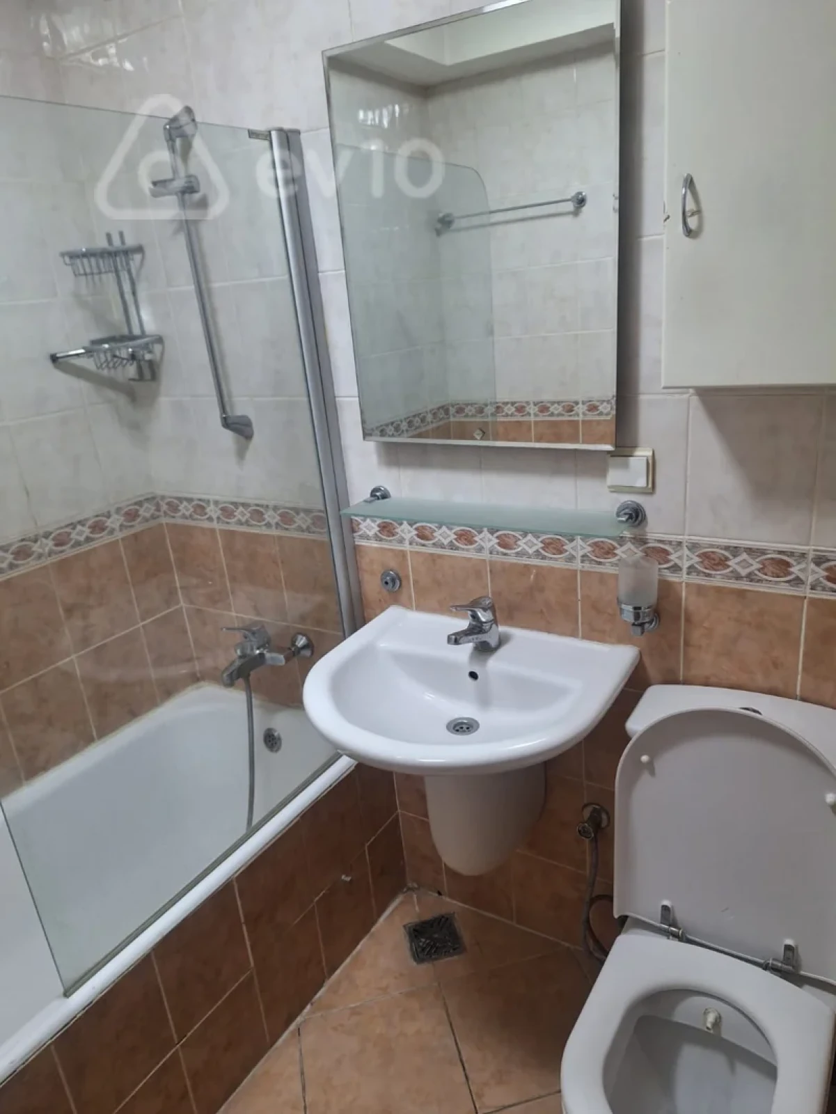 Kirayə verilir 3 otaqlı yeni tikili 125 m²