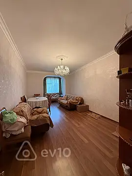 Kirayə verilir 3 otaqlı köhnə tikili 92 m²