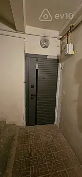 Satılır 5 otaqlı köhnə tikili 121 m² — Bakı, Binəqədi 5 otaq 121.00 m²