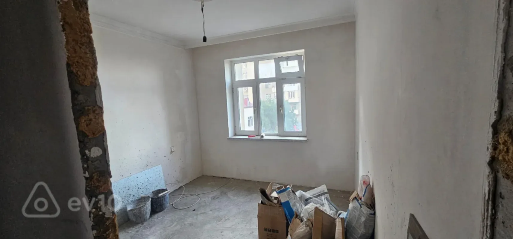 Satılır 5 otaqlı köhnə tikili 121 m²