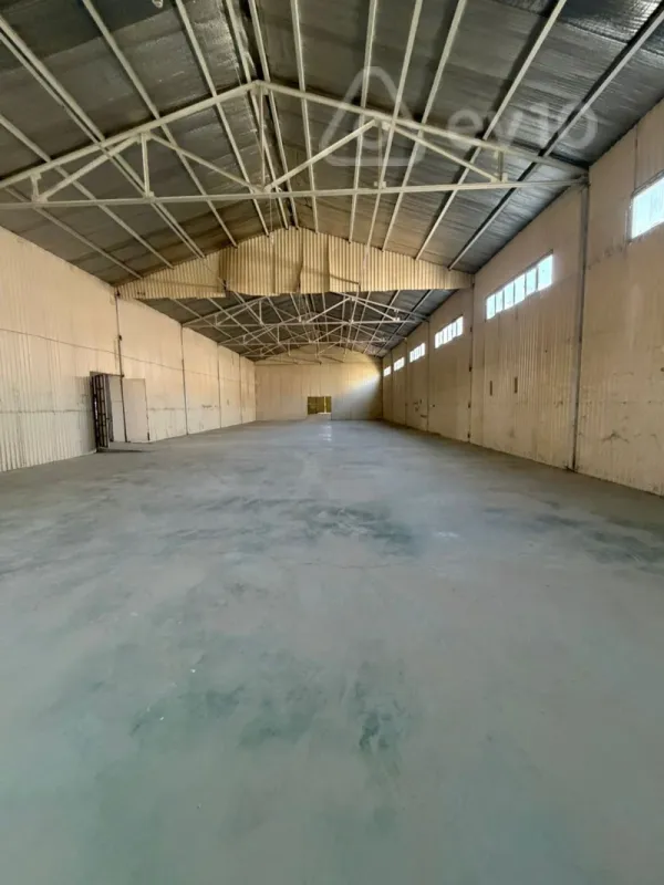 Kirayə verilir mənzil 980 m²