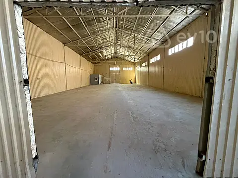 Kirayə verilir mənzil 980 m² — Bakı, Xətai 980.00 m²