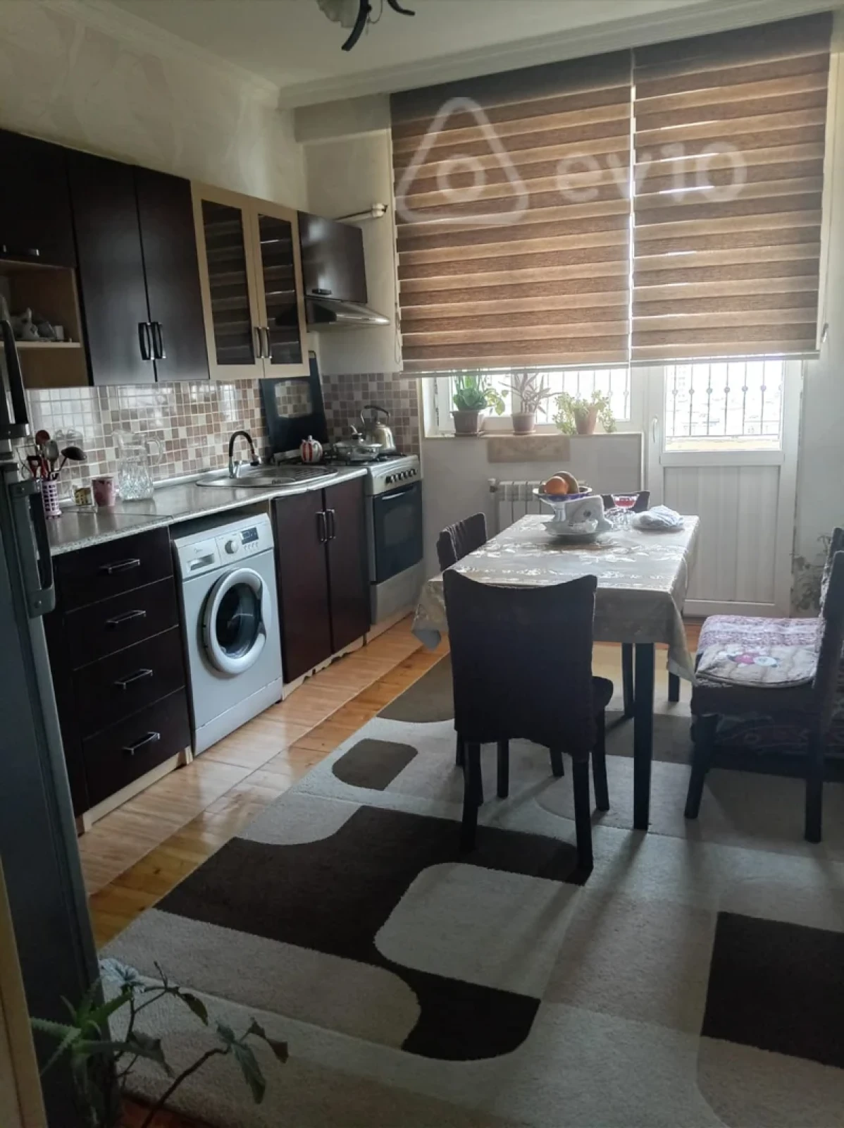Satılır 2 otaqlı yeni tikili 72 m²