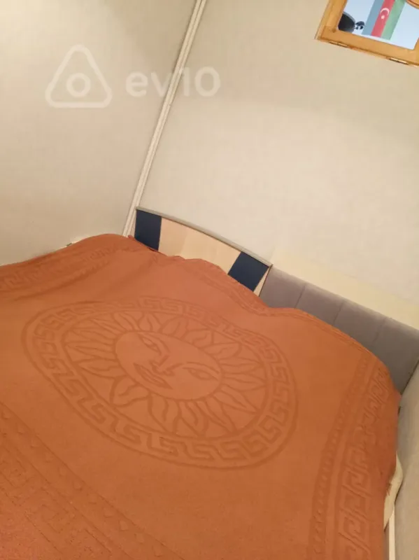 Satılır 2 otaqlı yeni tikili 72 m²