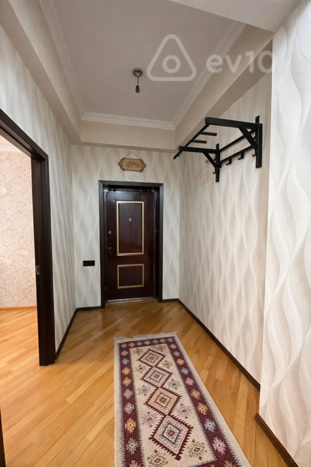 Satılır 2 otaqlı yeni tikili 60 m²