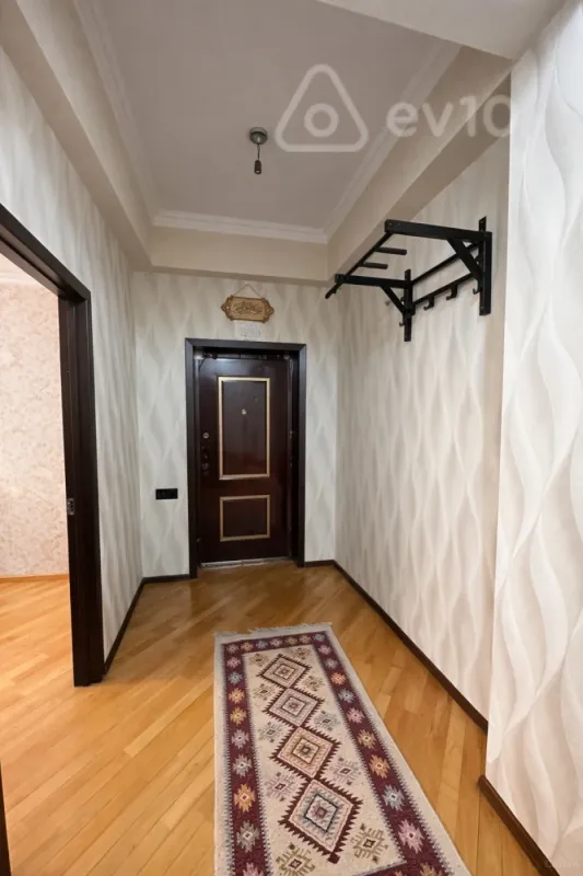 Satılır 2 otaqlı yeni tikili 60 m²