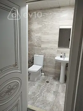 Satılır 3 otaqlı yeni tikili 70 m²