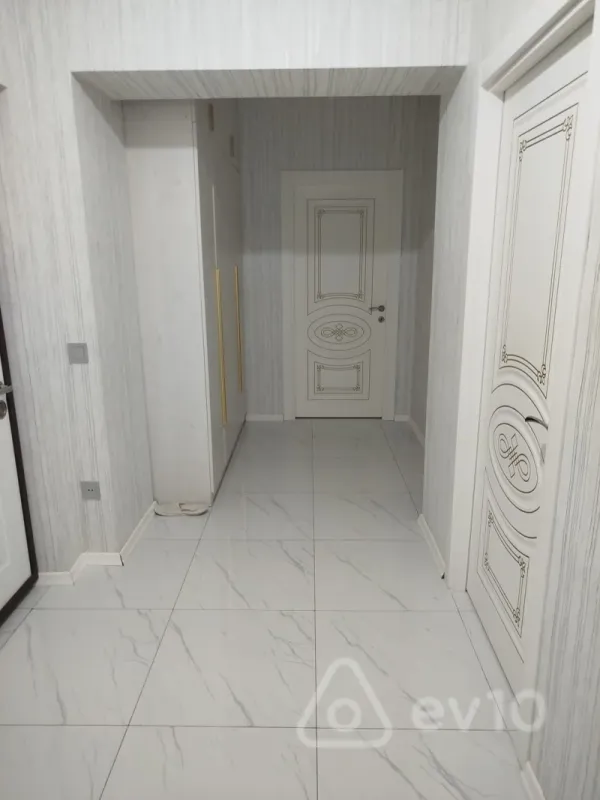 Satılır 3 otaqlı yeni tikili 70 m²