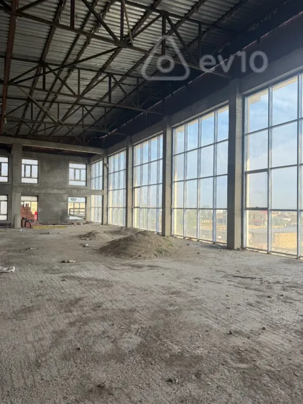 Satılır mənzil 1530 m²