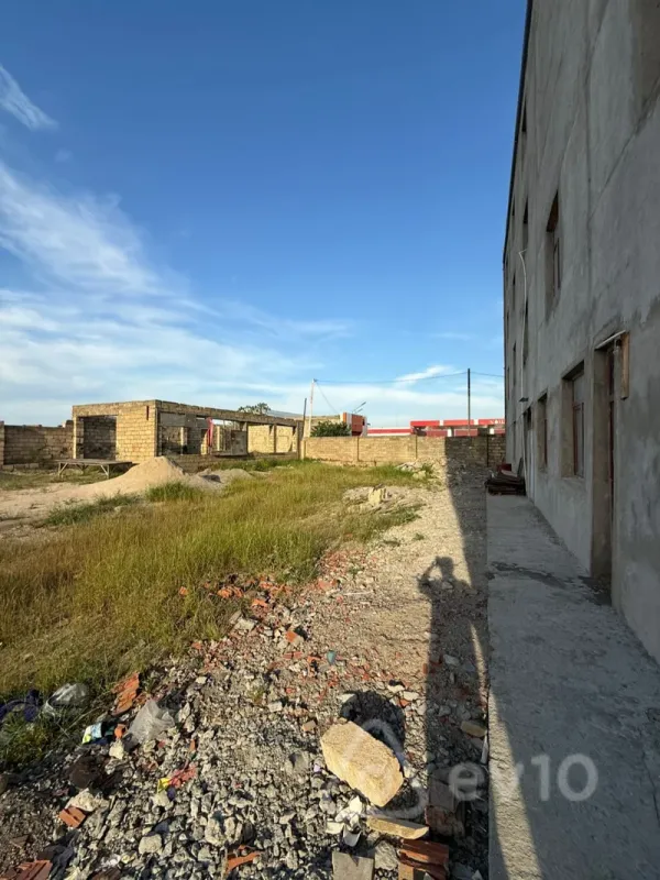 Satılır mənzil 1530 m²