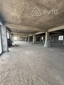 Satılır mənzil 1530 m²