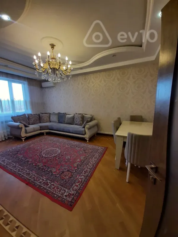 Kirayə verilir 3 otaqlı yeni tikili 130 m²