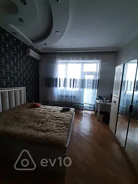 Kirayə verilir 3 otaqlı yeni tikili 130 m²