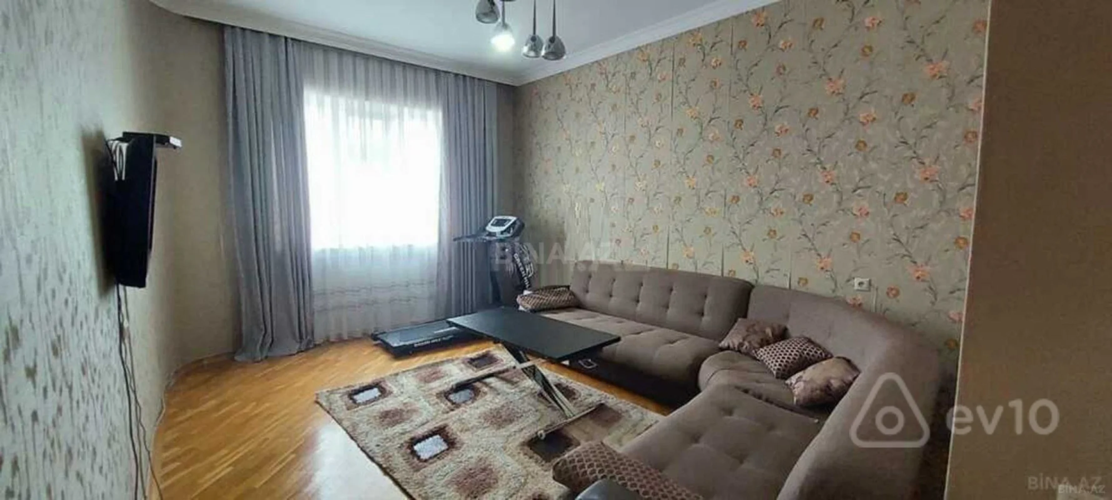 Kirayə verilir 3 otaqlı yeni tikili 115 m²