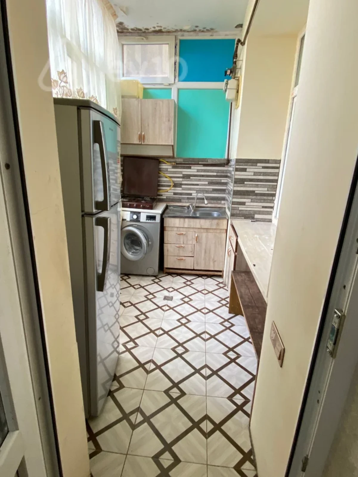 Kirayə verilir 2 otaqlı yeni tikili 80 m²