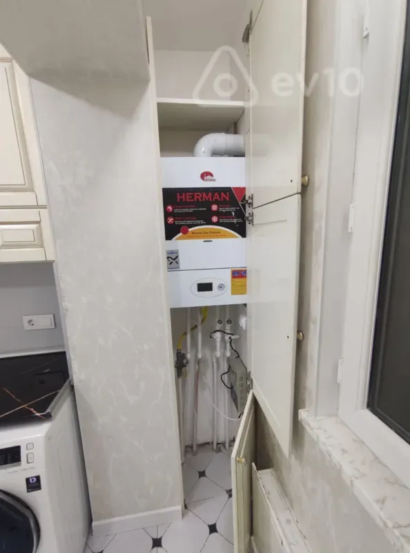 Kirayə verilir 3 otaqlı köhnə tikili 75 m²