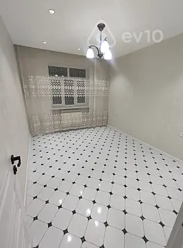 Kirayə verilir 3 otaqlı köhnə tikili 75 m²
