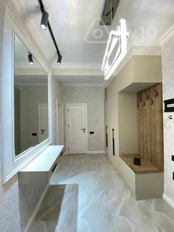 Kirayə verilir 3 otaqlı yeni tikili 85 m²